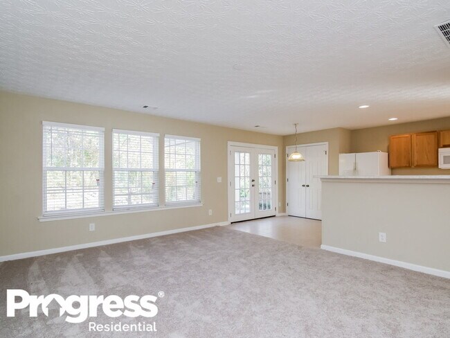 Building Photo - 341 Meadows Ln