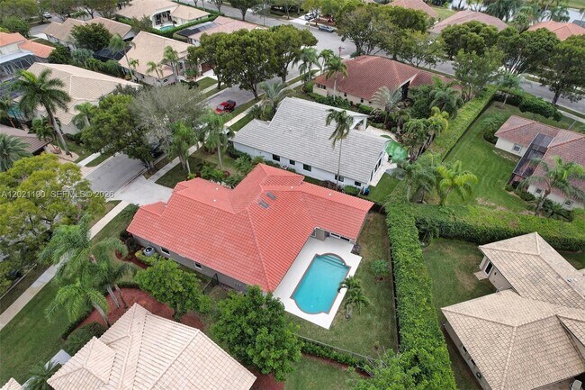 Building Photo - 814 Heron Rd