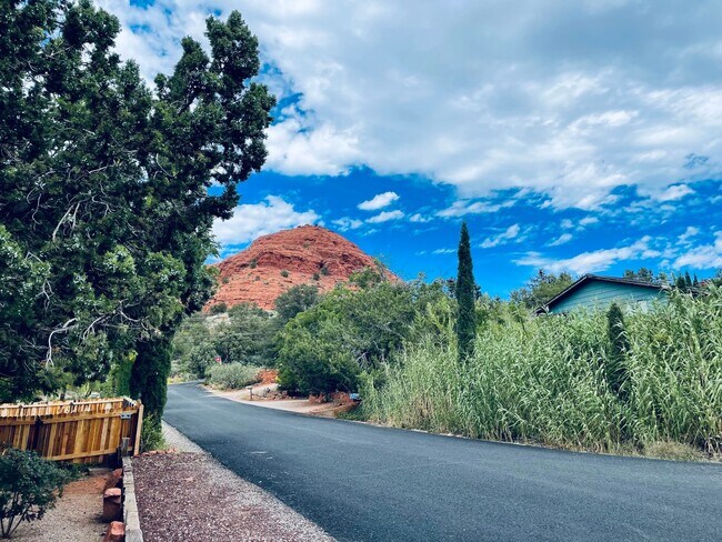 Foto del edificio - West Sedona Charmer