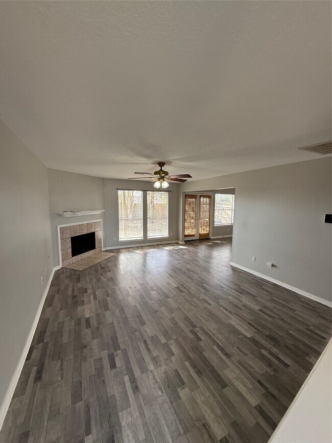 Foto del edificio - 18359 Westlock St