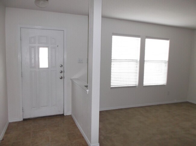 Foto del edificio - Charming Home Willow Bridge Subdivision