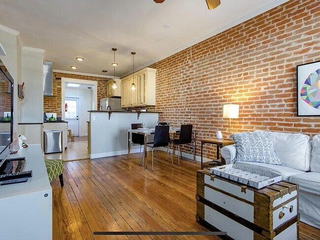 Foto del edificio - 1610 E 24th Ave