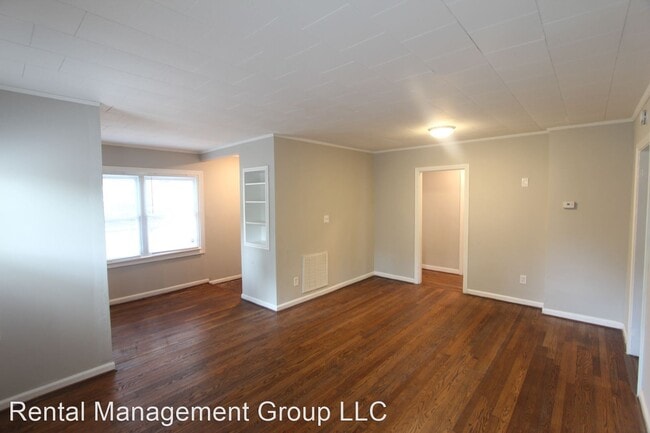 Building Photo - 3 br, 1.5 bath House - 357 Midwood Avenue