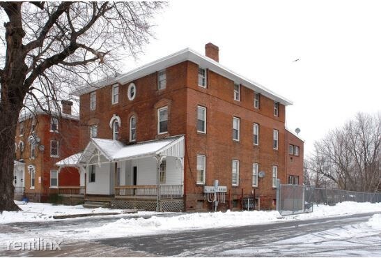 Primary Photo - 476 Wethersfield Ave