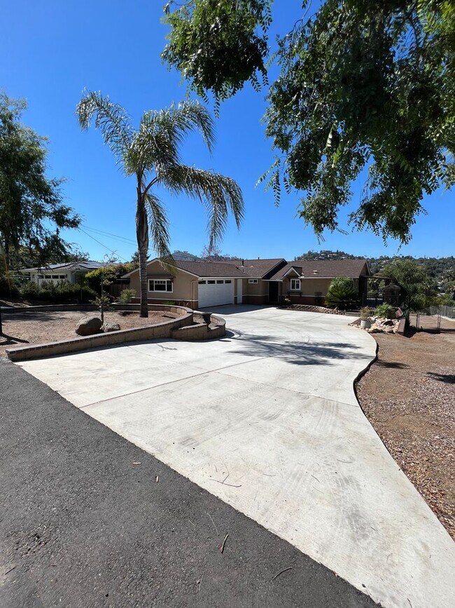 10630 Olvera Rd, Spring Valley, CA 91977 House Rental in Spring