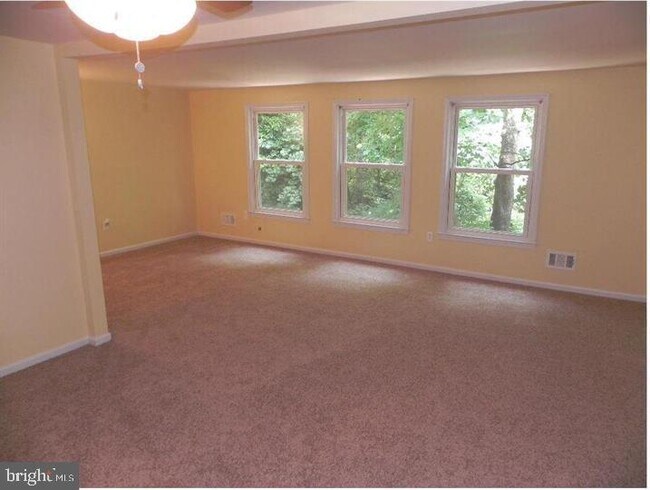 Foto del edificio - 1578 Potomac Heights Dr