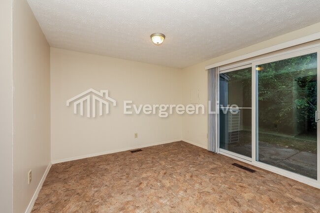 Foto del edificio - 7757 Mt Hood