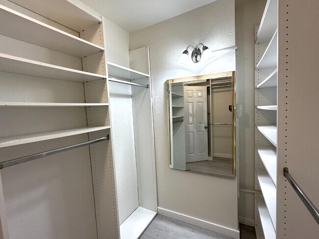 Building Photo - 4710 Cabrillo St