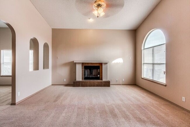 Foto del edificio - Prestigious Northeast Rental Home w/ Refri...