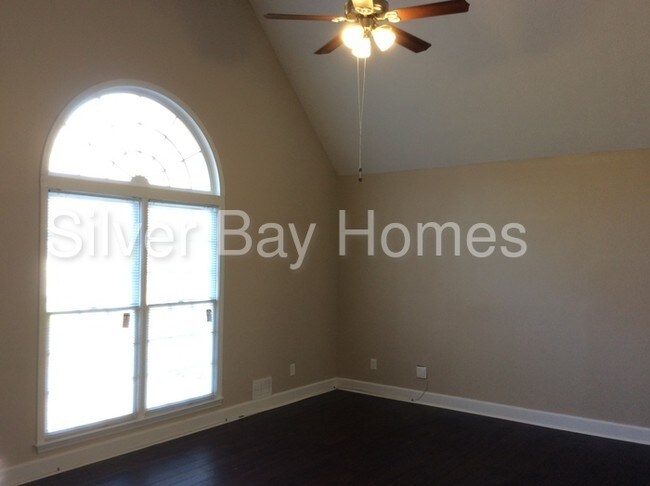 Building Photo - 2310 Mills Wood Run