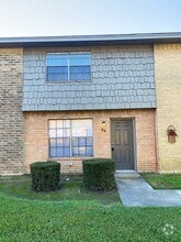 Building Photo - 2700 N 16th St