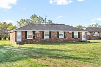 Building Photo - 122 Tandy Dr