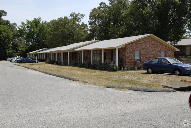 Building Photo - Sherwood Apartment Homes