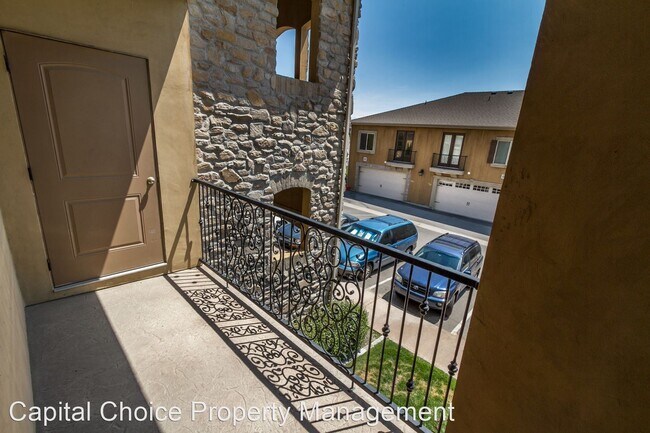 Building Photo - 3 br, 2 bath House - 952 W. 965 N. 206