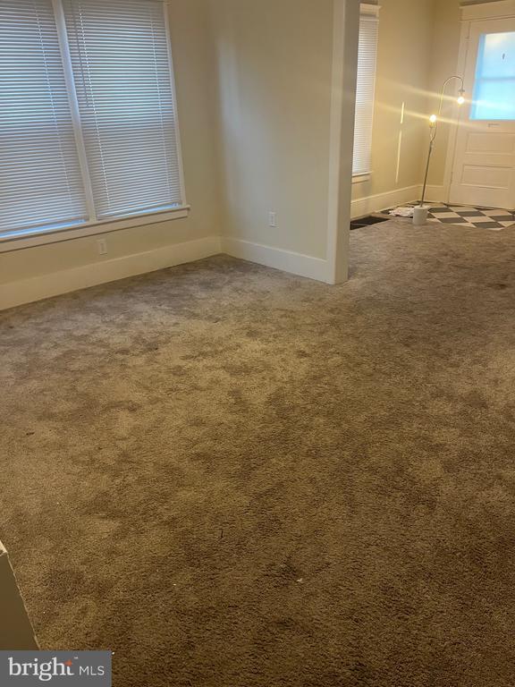 Foto del edificio - 17830 Sherman Ave