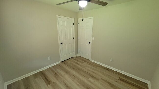 Building Photo - Like New 3 Bed, 2 Bath Home in Fountain Inn