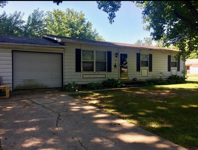 Foto del edificio - 605 Somerset St