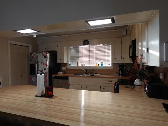 Foto del edificio - 45097 Greenbrier Rd