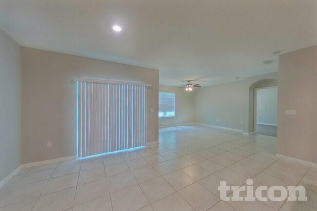 Foto del edificio - 3669 Crimson Clover Dr