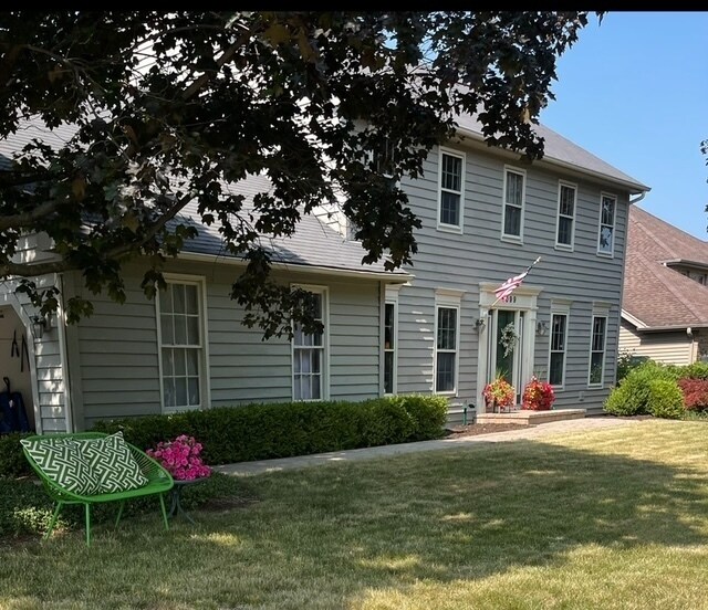 Foto principal - 1099 W Jefferson Ave