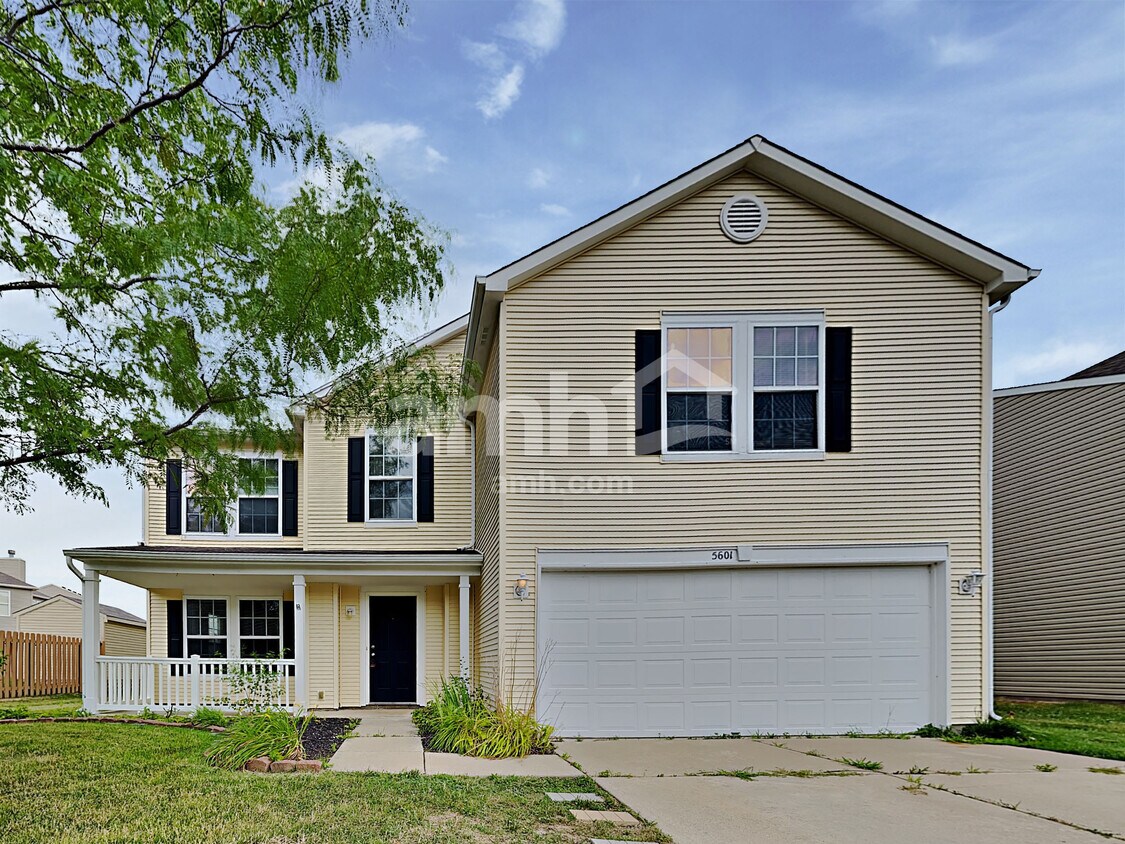 Foto principal - 5601 Skipping Stone Dr