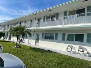 Building Photo - 117 Lake Terrace