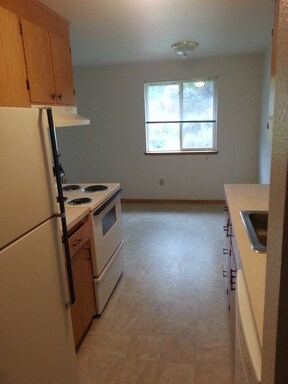 Primary Photo - 209 Canyon Dr