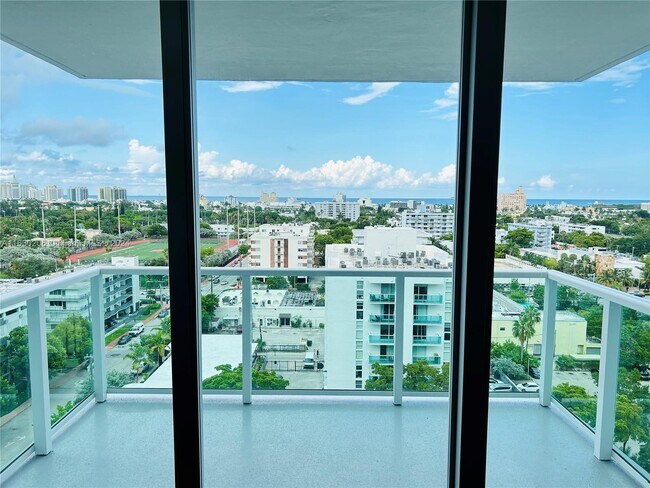 Foto del edificio - 1000 West Ave