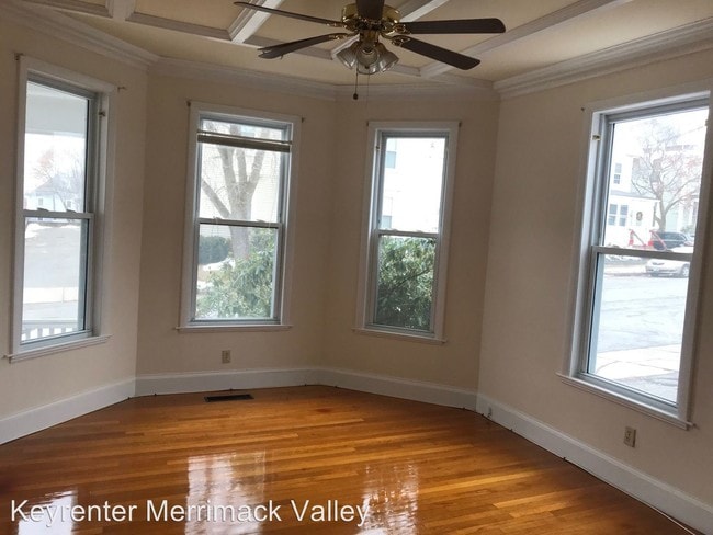 Building Photo - 27-29 Webster St