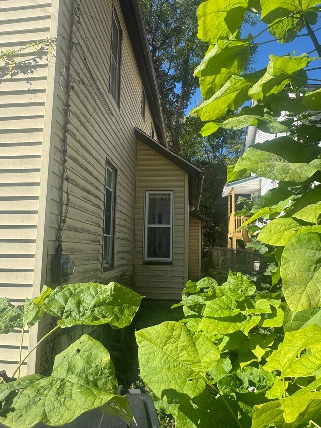 Foto del edificio - 360 Turner St