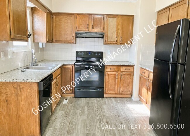 Building Photo - 4 Bedroom Home with Finished Basement