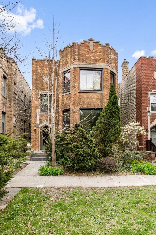 Foto del edificio - 6417 N Glenwood Ave