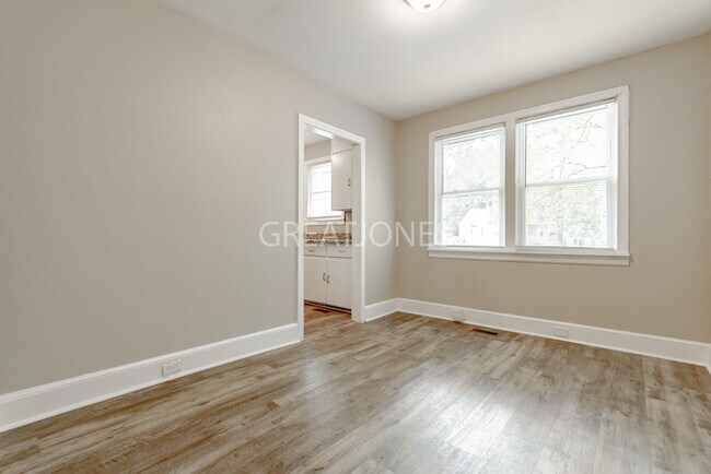 Foto del edificio - Charming 3 Bedroom in Columbia!