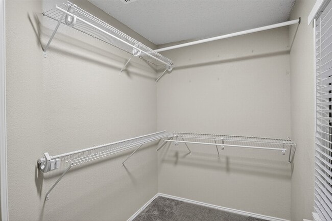 Building Photo - 8412 Widgeon Way