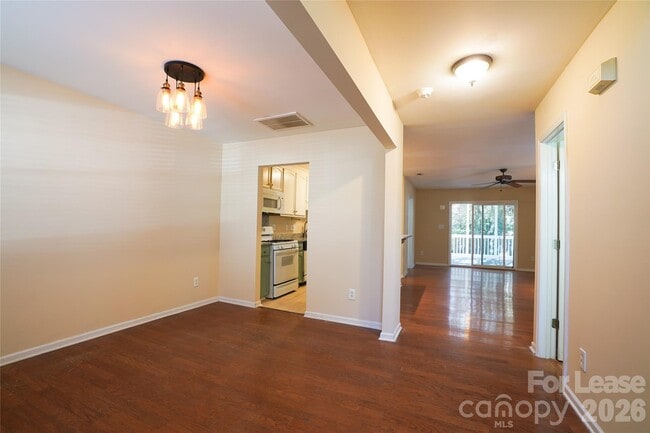 Foto del edificio - 214 Howe St