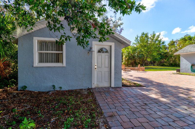 Foto principal - 68 Fairview Ave