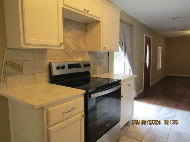 Building Photo - Move In Special: $200 off on The First Ful...