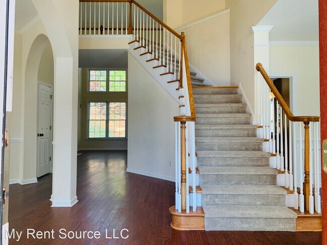 Foto del edificio - 5 br, 4.5 bath House - 3610 Renaissance Cir