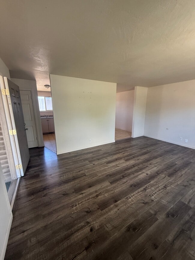 Building Photo - 3419 Mockingbird Way