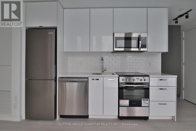 Photo du bâtiment - 284 King St E