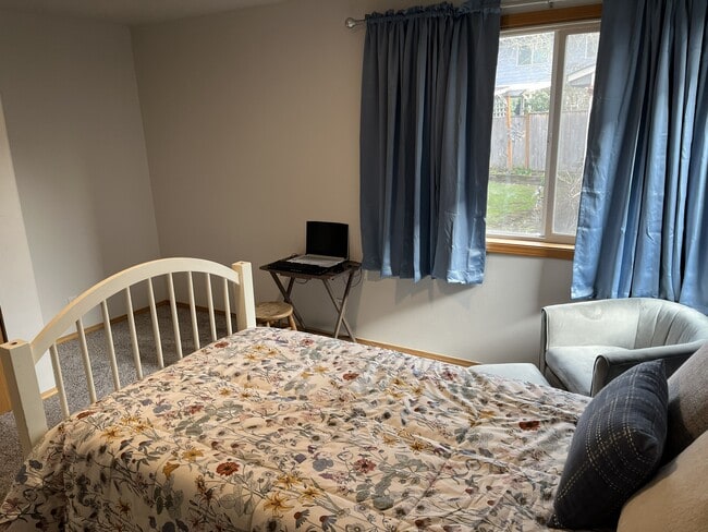 Foto del edificio - 4165 Berrywood Dr