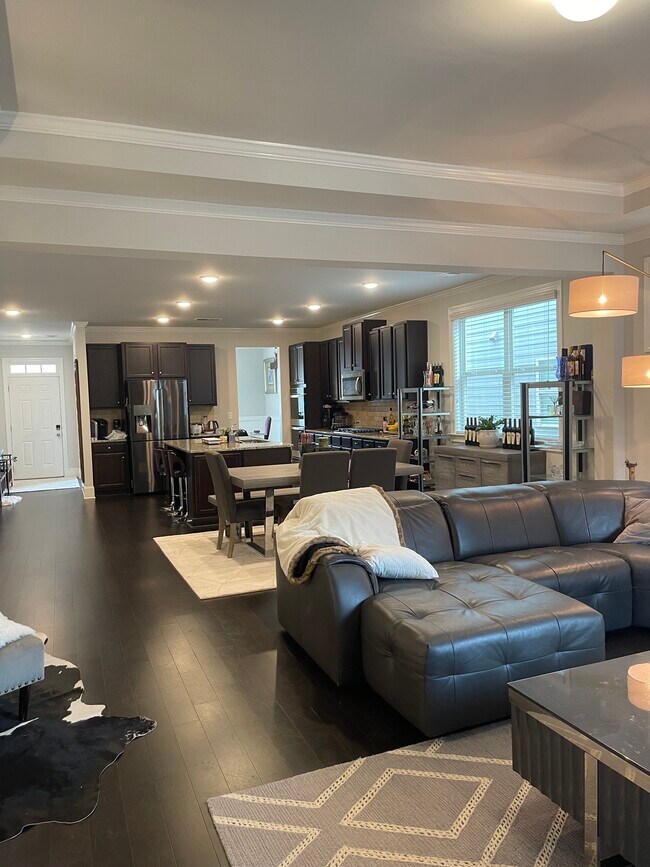 Foto del edificio - 1107 Bucknell Dr