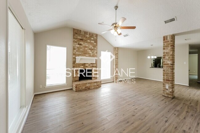 Building Photo - Charming 3 Bedroom in Missouri City!
