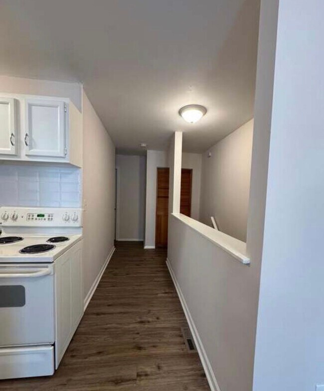 Foto del edificio - 731 W 4th St