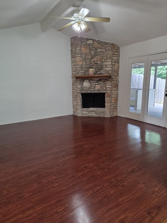 Building Photo - 6307 Emerald Forest Dr