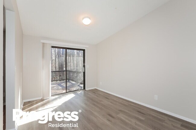 Building Photo - 1876 Corduroy Ct