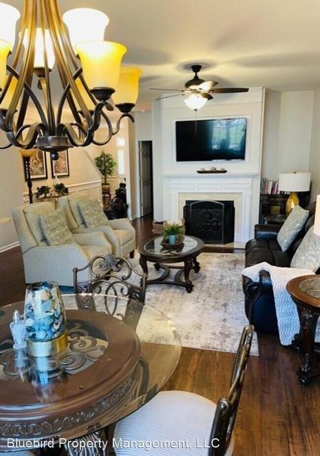 Building Photo - 4 br, 3.5 bath House - 133 Wescott Place