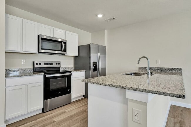 Foto del edificio - 576 Fox Den Cir