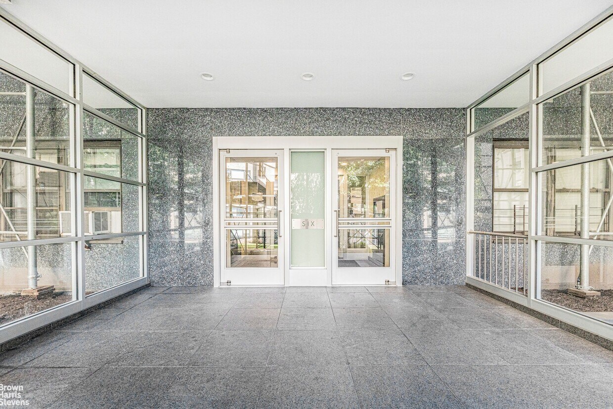 6 Fordham Hill Oval Unit 2G, The Bronx, NY 10468 Room for Rent in The