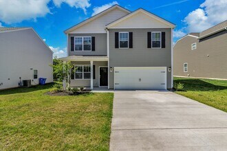 Building Photo - 136 Ashelyn Pk Dr